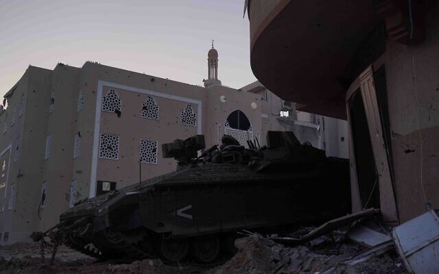 ارتش اسرائیل از پیشروی در خان یونس خبر داد