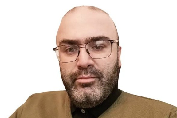 ههنگاو از بازداشت سیامند مهتدی، فعال فرهنگی و روزنامهنگار اهل بوکان، خبر داد