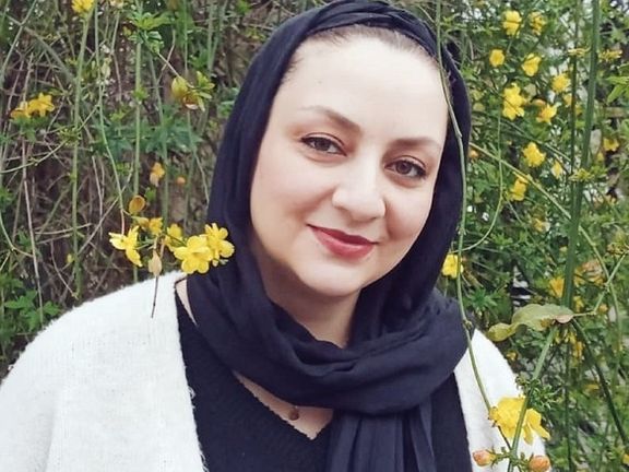 مژگان کاوسی، زندانی سیاسی: بارها در زندان در برهنگی کامل تفتیش بدنی شدم