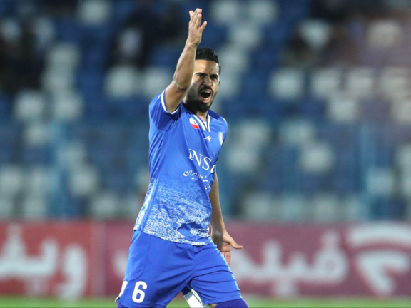 اخراج دو بازیکن استقلال خوزستان به دلیل اعتصاب در پی پرداختنشدن مطالبات مالی