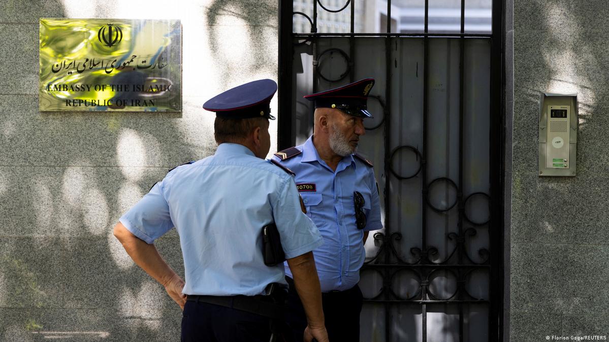 مرة أخرى.. ألبانيا تتهم إيران بشن هجوم سيبراني عليها