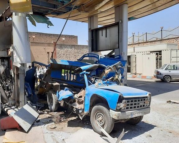 ایرنا از انفجار در یک جایگاه سوخت دهدشت مرکز شهرستان کهگیلویه در پی توفان شدید خبر داد