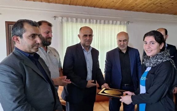 صدا و سیما: دختر والیبالیستی تقدیرشده بدون حجاب در کلاردشت، ۱۰ سال داشت