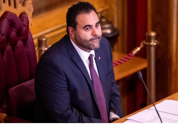 رئيس البرلمان النرويجي يعلن دعمه للاحتجاجات الإيرانية