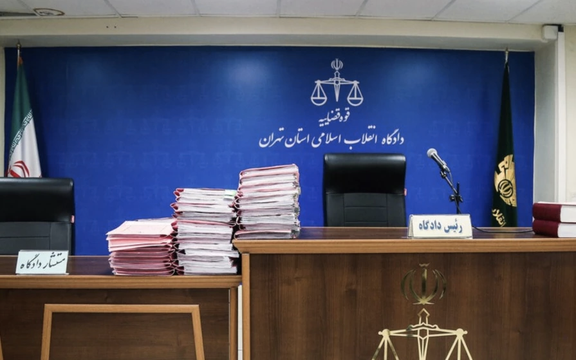 درخواست سازمان عفو بینالملل برای حضور نمایندگان سفارتخانههای خارجی در «دادگاه» معترضان