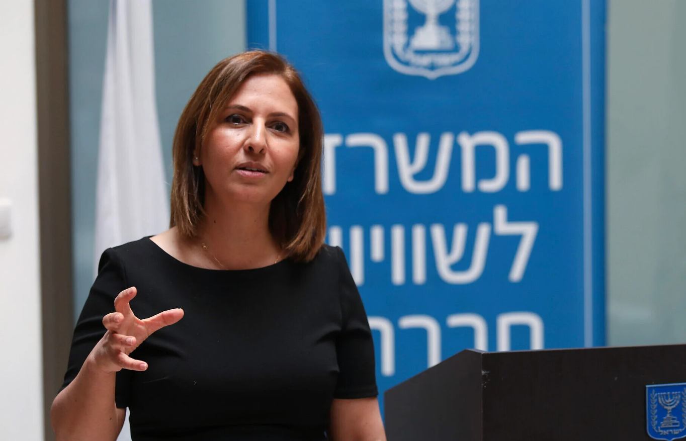  وزیر علم و فن‌آوری اسرائیل: حکومت ایران در وقت‌کشی در مذاکرات مهارت دارد