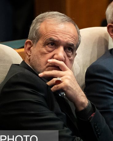 الرئيس الإيراني: الضغوط الأمريكية تهدف لتمكين إسرائيل من ضرب إيران دون رادع