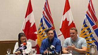 Canadian opposition leader to Iran's new president: End abuses in Canada