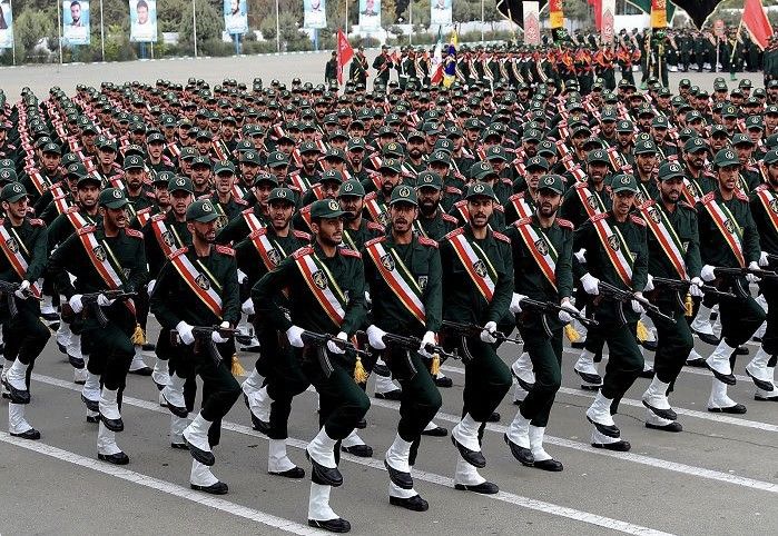 اختصاصی: مردان ایرانی که در سپاه خدمت سربازی کرده‌اند مشمول ممنوعیت جدید بریتانیا نمی‌شوند