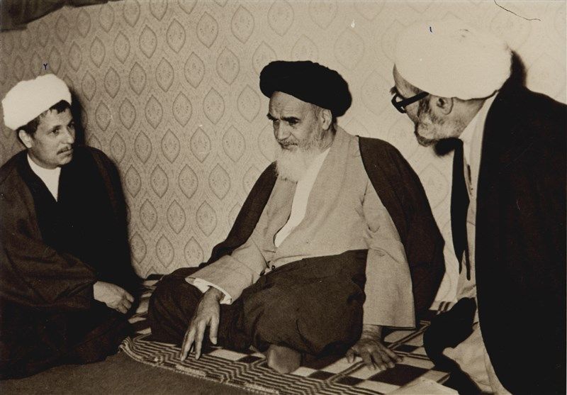 Ruhollah Khomeini, the first supreme leader of Iran (center), former Deputy Supreme Leader Hussein-Ali Montazeri (right) and former president Akbar Hashemi Rafsanjani  