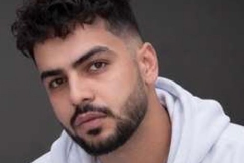 منبع آگاه: چاقوهای مرغفروشی به عنوان مدرک دادگاه علیه علیرضا رئیسی استفاده شده بود
