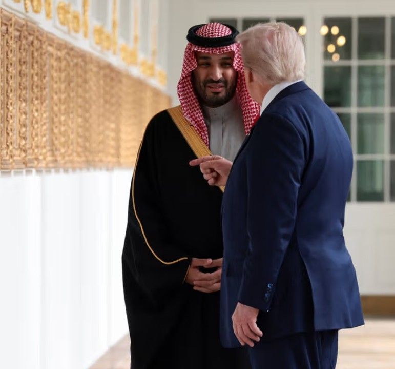 الاخبار: ترامپ به بن سلمان اختیار داد تا میانجی مذاکرات آمریکا و جمهوری اسلامی شود