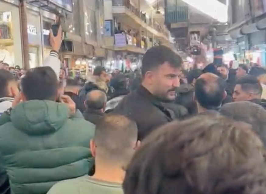 کسبه بازار تهران در اعتراض به تورم و افزایش نرخ ارز اعتصاب کردند