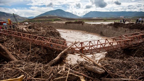 Floods bring destruction in northern Iran in November 2023