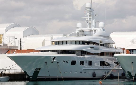 اسپانیا قایق ۱۴۰میلیون دلاری یک میلیاردر روس را توقیف کرد