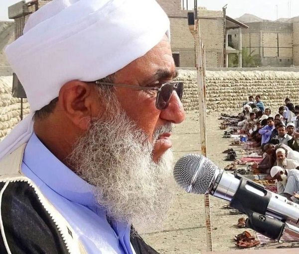 بعد اتهامه بـ"العمل ضد الأمن القومي".. تجمعات احتجاجية في إيران على اعتقال إمام سني 