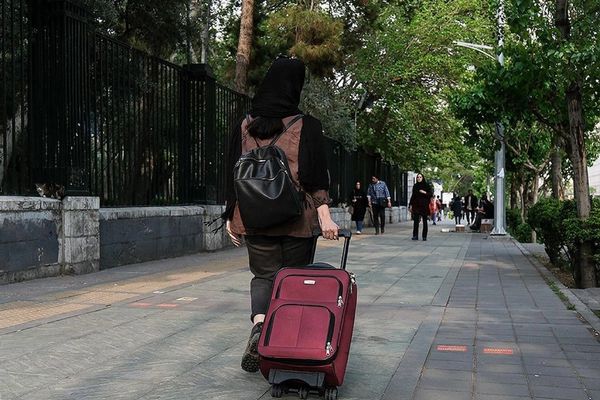 مورد هانیه؛ فرار آقازادهها از وطنی که پدرانشان ساختهاند