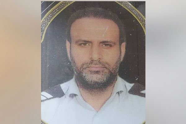 جاویدنام محمد بیات؛ آتشنشانی که با دو گلوله جنگی در شهرری کشته شد