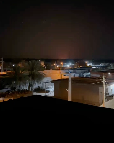 ارتش اسرائیل: به انبارهای پهپادها و تسلیحات در منطقه بندرعباس حمله کردیم