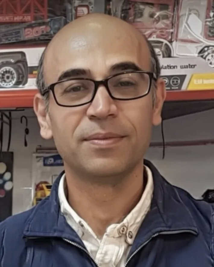 مجید بیانی، در گلشهر کرج با اصابت گلوله به ناحیه شکم کشته شد