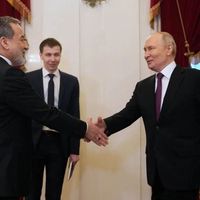 As Tehran praises Moscow, critics ask where Russia was