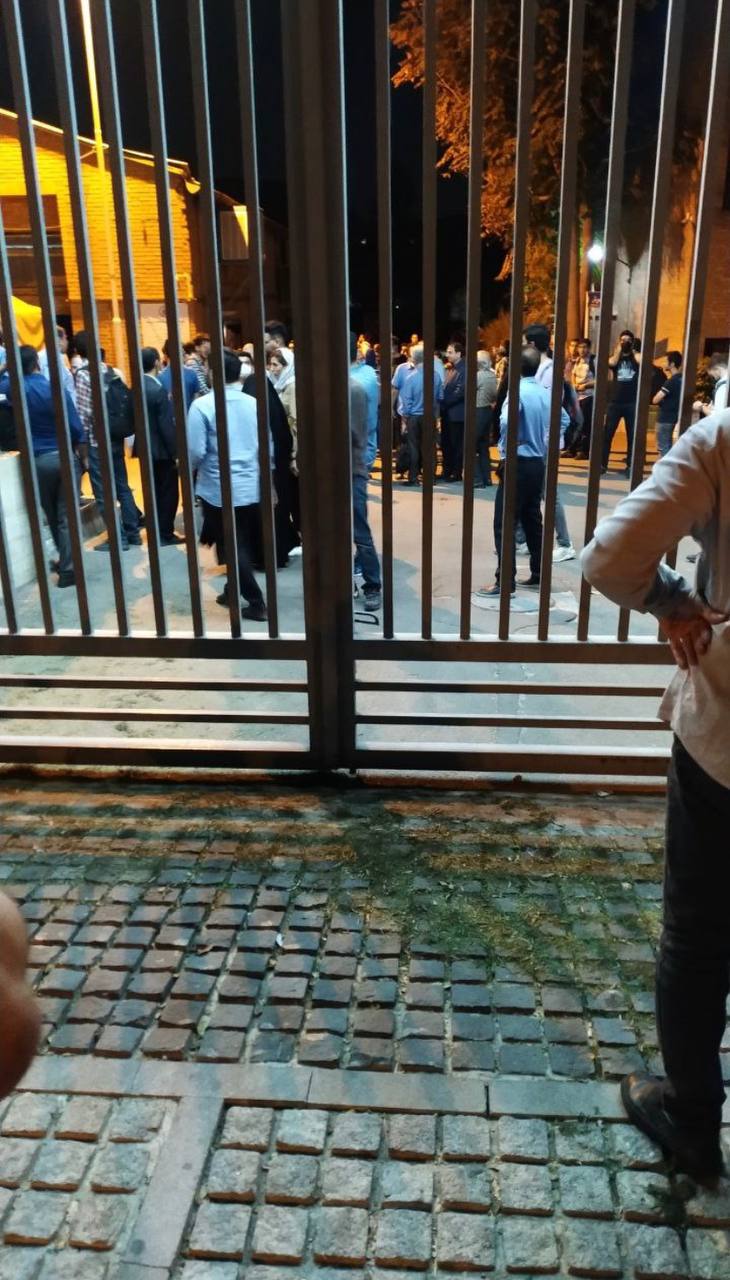 بعد اقتحامها وقمع طلابها.. جامعة "شريف" في طهران تدعو إلى تنظيم تجمع احتجاجي السبت المقبل