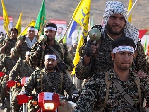 نائب رئيس البرلمان الإيراني: الطريق الوحيد لإنقاذ البلاد هو العمل بـ "عقلية الباسيج"