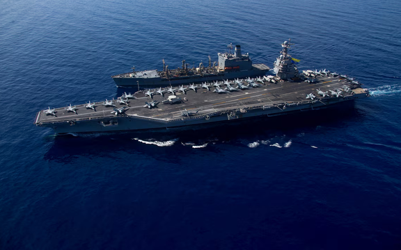"سي إن إن": حاملة طائرات أميركية ثالثة جاهزة للتموقع قرب إسرائيل