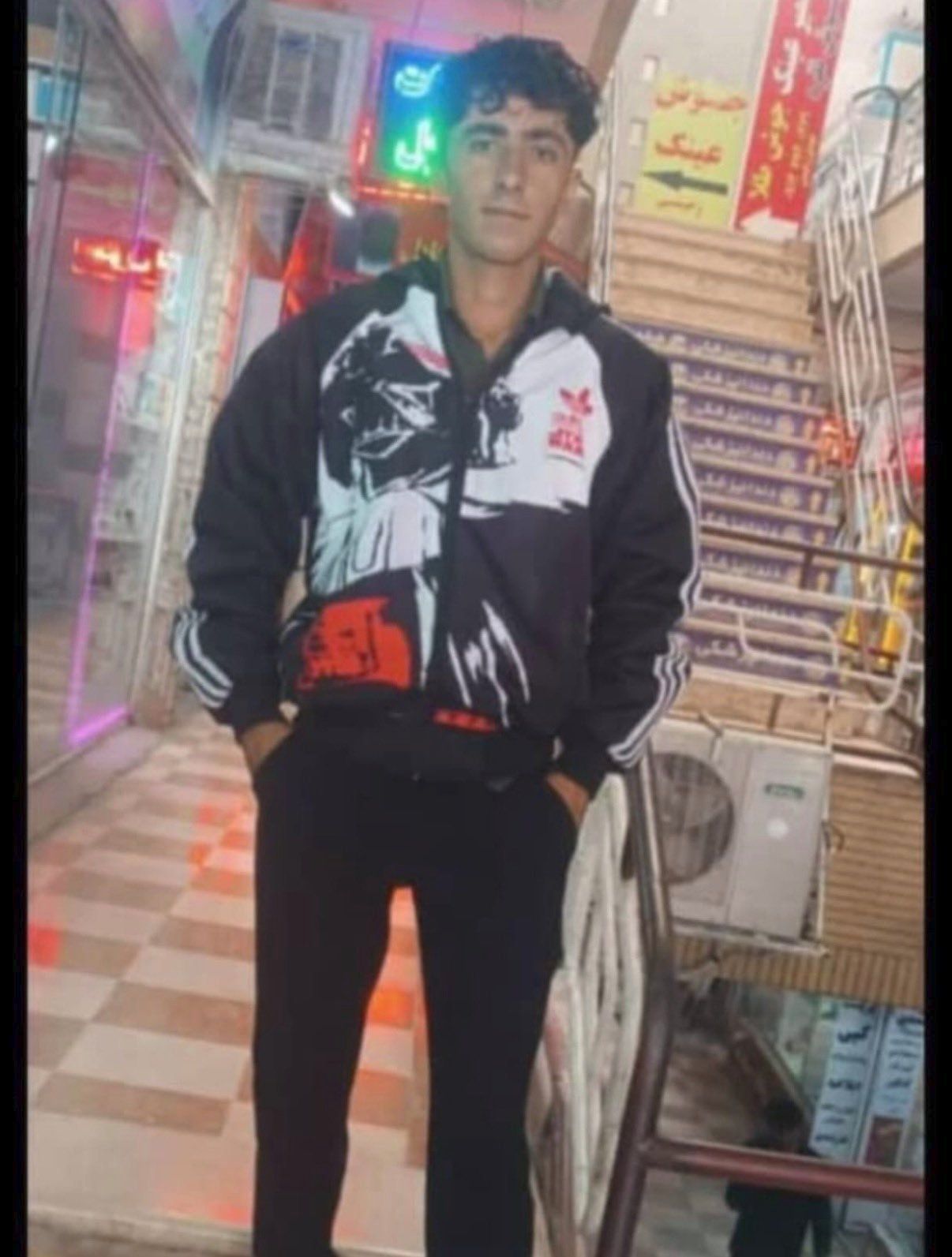 مقتل شاب في مدينة لردغان برصاص قوات الأمن الإيرانية 