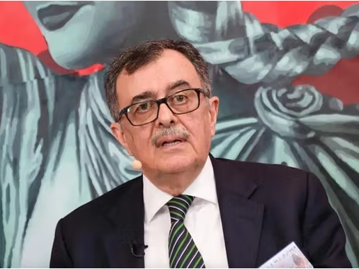 أمين عام حزب "كومله" الكردستاني: النظام الإيراني يقترب من نهايته 