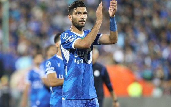 حامدیفر تمرین نکرد؛ هافبک معترض استقلال به تنهایی اعتصاب کرد