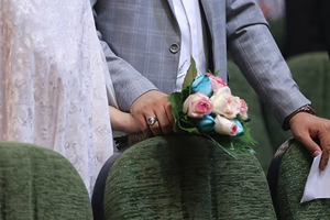 مقام وزارت بهداشت: به جای تنظیم خانواده، فرزندآوری را به زوجها آموزش خواهیم داد