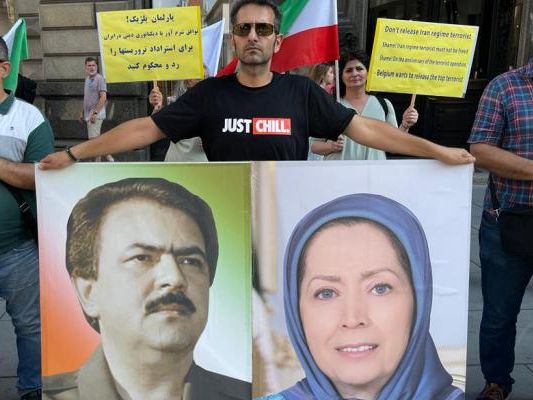 أميركا تنفي تدريب أعضاء منظمة مجاهدي خلق.. وتؤكد: لا تمثل الشعب الإيراني