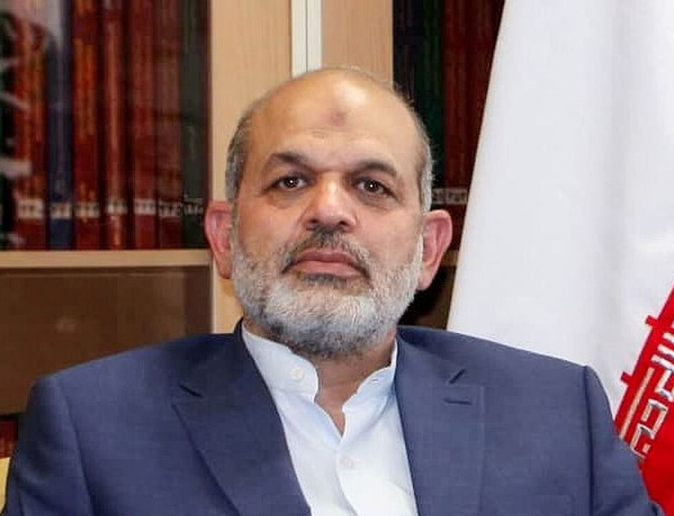 وزير داخلية إيران ينفي وقوع هجوم إسرائيلي على قاعدة صواريخ.. ويؤكد: الاهتزاز بسبب زلزال 