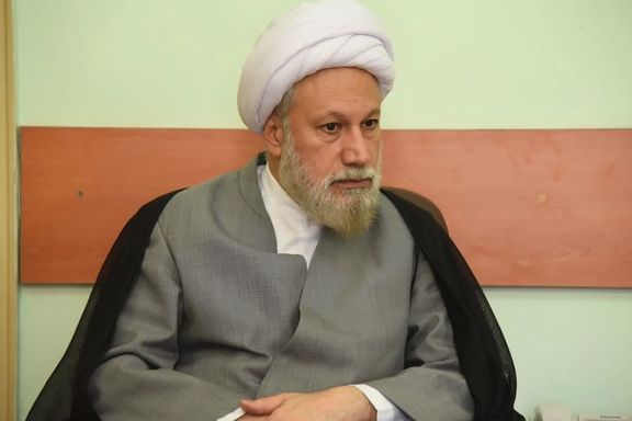 وزیر بهداشت، امام جمعه شیراز را به عنوان «متخصص فقه پزشکی»، عضو «کمیته اخلاق بالینی» کرد