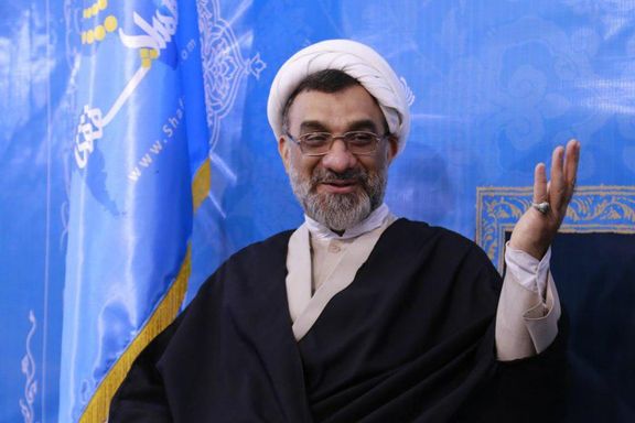 دبیر شورای عالی انقلاب فرهنگی: معنویت در اقشار مختلف جامعه کاهش یافته است