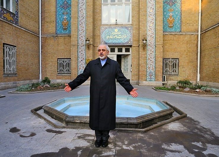 Ex-Iranian FM Hails Islamic Revolution Amid Mass Discontent