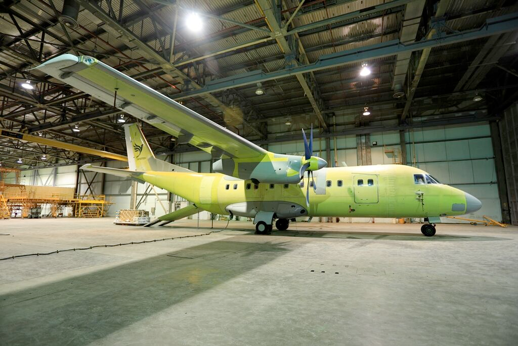 گزارش نشریه هوانوردی آلمان از هواپیمای ساخت ایران: سیمرغ همان آنتونوف ۱۴۰ است 