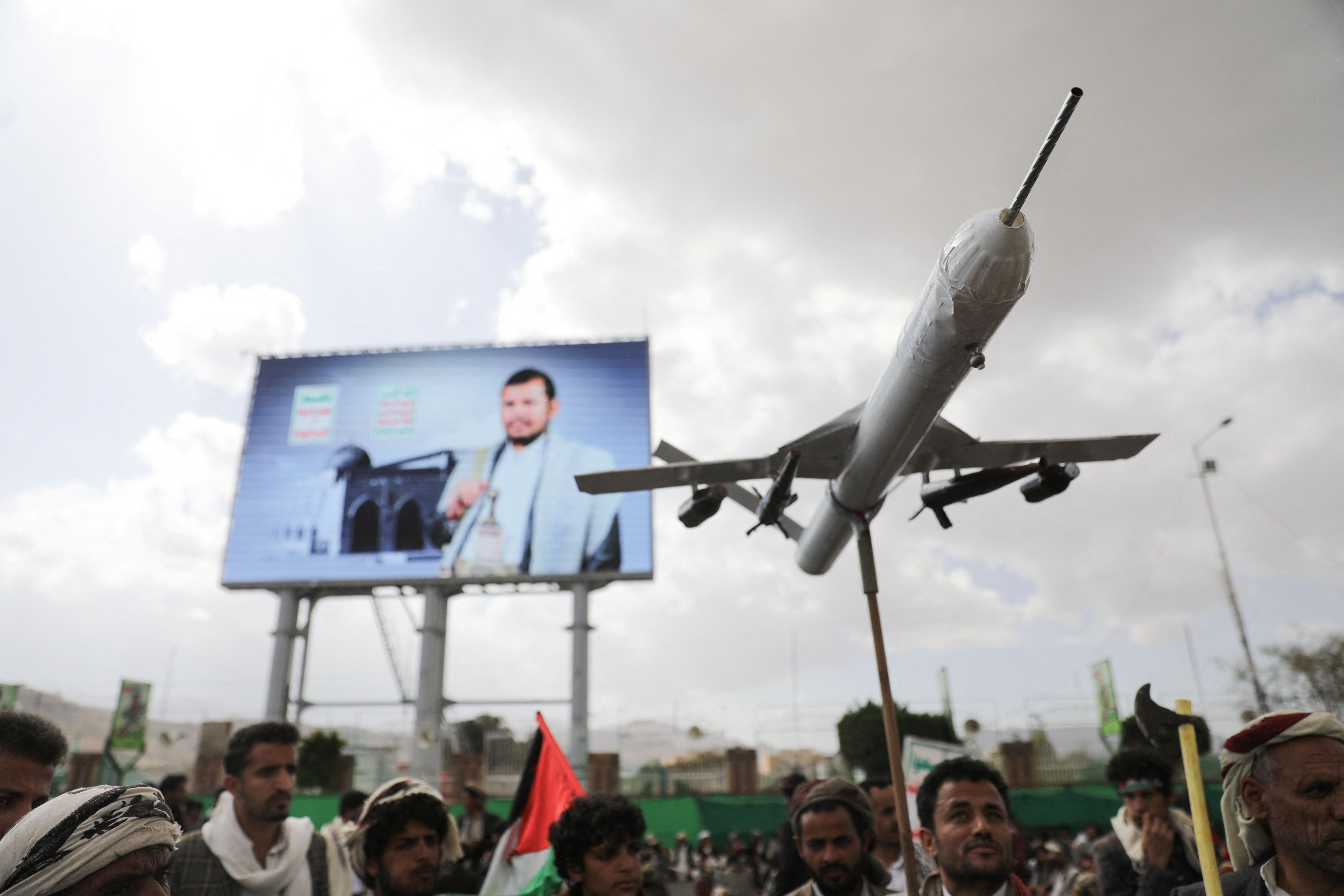 رهبر حوثی‌ها: در حملات آمریکا و بریتانیا در ۳ ماه گذشته ۳۷ کشته داده‌ایم