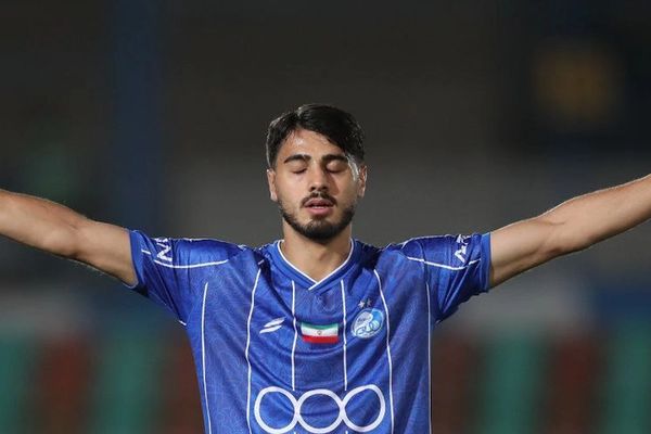 هراس جمهوری اسلامی از استادیومها؛ استقلال بدون تماشاگر و خوشحالی، فجر سپاسی را شکست داد