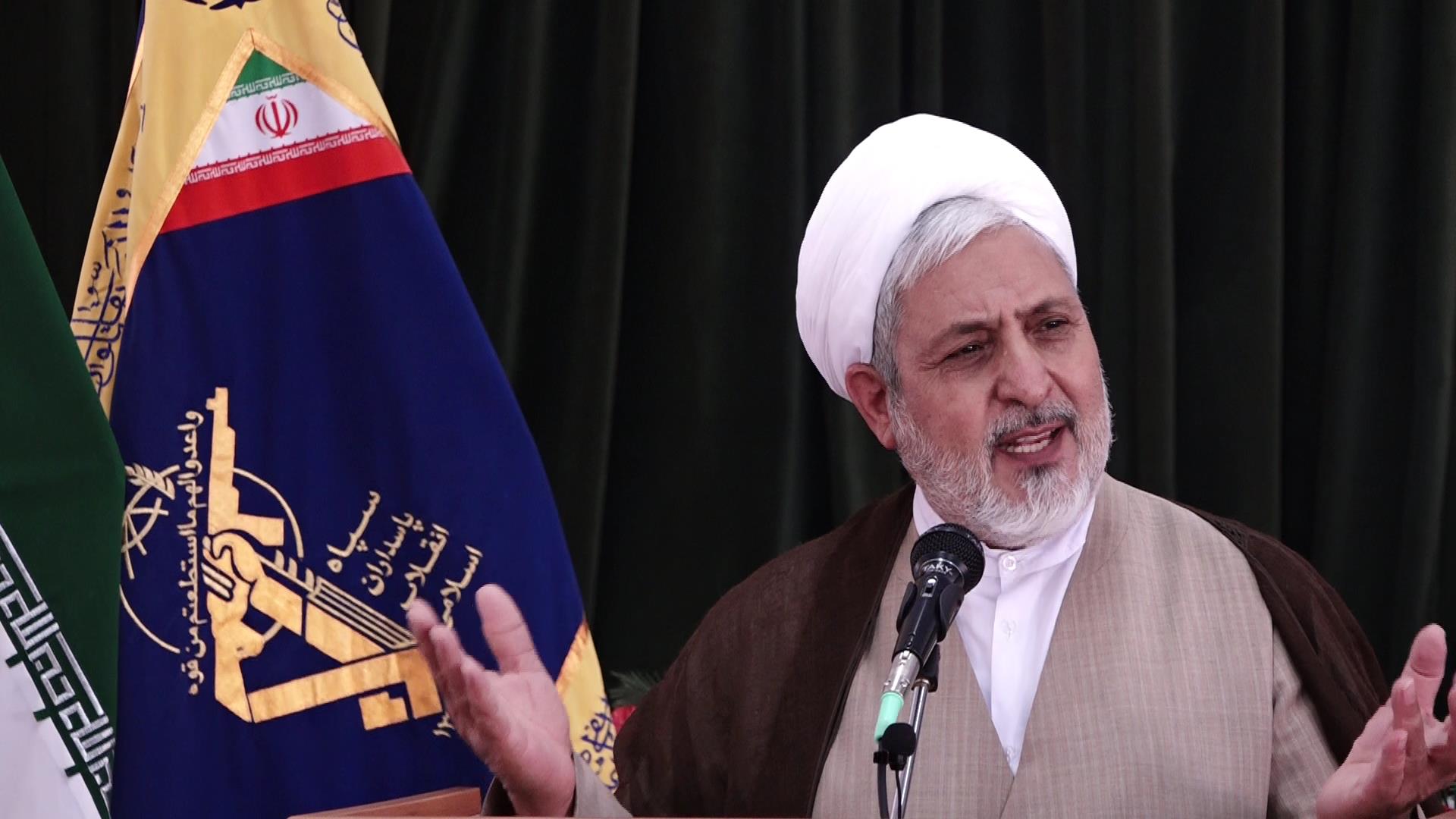 حسین طیبی‌فرد، جانشین نماینده ولی فقیه در سپاه می‌گوید سالانه ۵۰۰ هزار سقطجنین انجام می‌شود که نقش صهیونیست در کشور را دارد. 