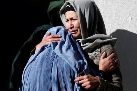 ماهنامه اندیشه پویا: پس از سلطه طالبان ۳۳ هزار معلم و ۴۷۰۰ پلیس زن افغان بیکار شدهاند