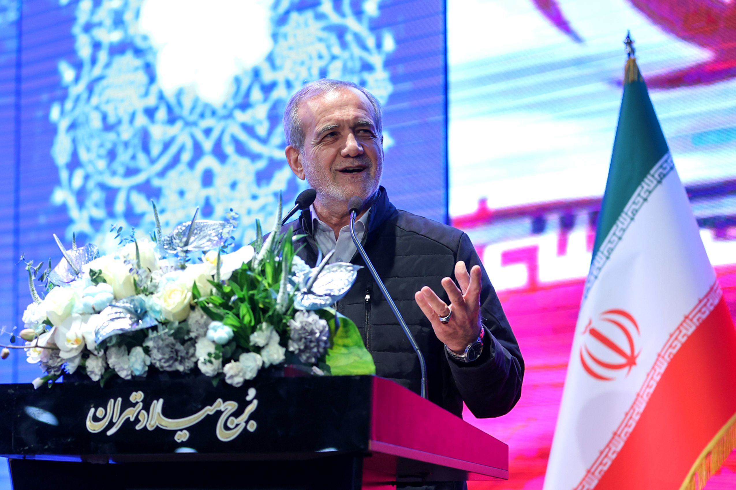 Iran does not seek war, Pezeshkian says 