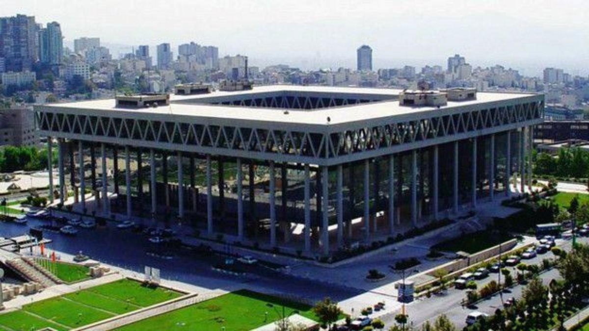 Iran State Television Is Simply A Propaganda Tool, Critics Say