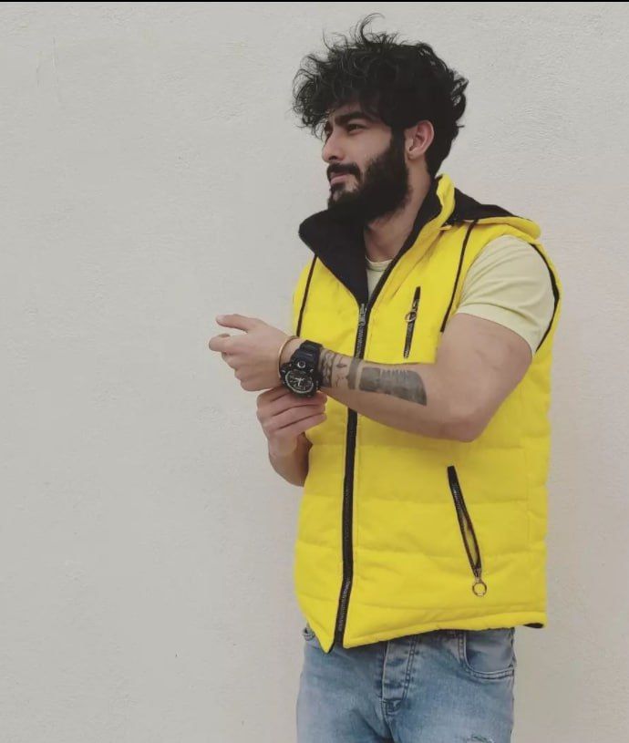 محمدحسین حسینی، فوتبالیست ۲۰ ساله، آزاد شد