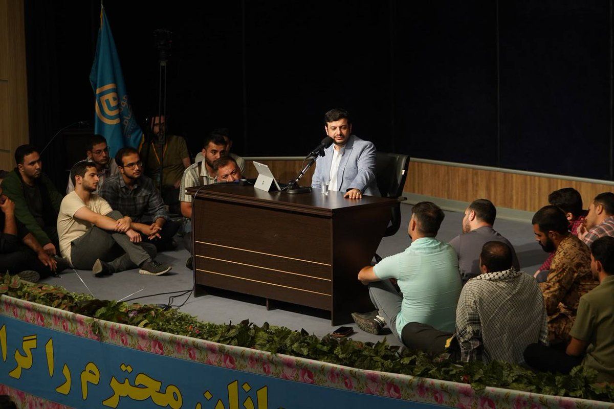 Controversial ultra-hardliner claims Khamenei endorsed his path