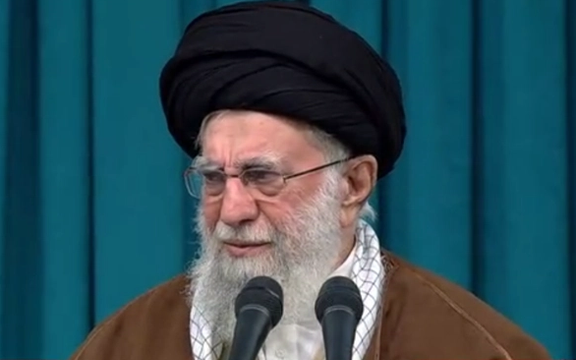 علی خامنهای: خونهایی که برای دفاع از حرم ریخته شد، به هدر نرفت