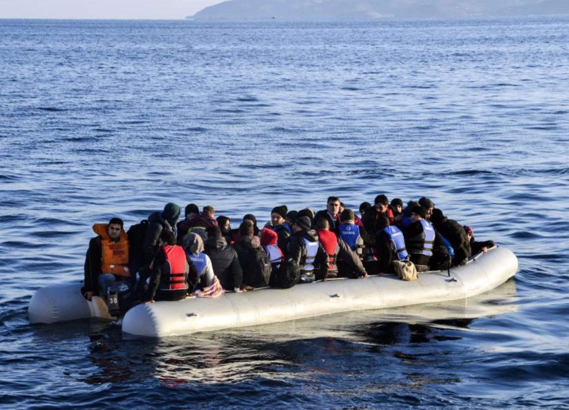 دست‌کم ۸ نفر در واژگون شدن قایق پناهجویان در سواحل یونان کشته شدند