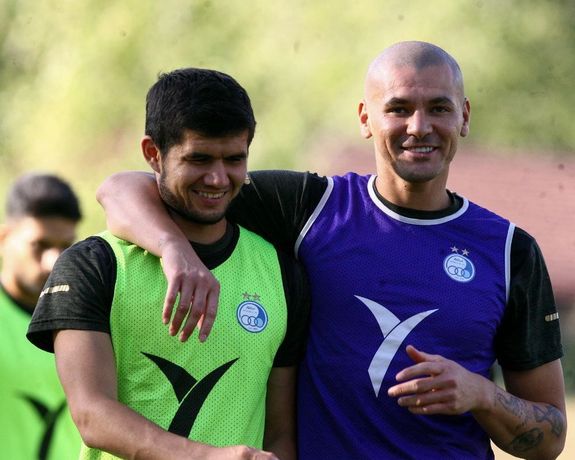 مجتبی فریدونی: فسخ یکطرفه با آمانوف و سیلوا هم در بستهشدن پنجره استقلال نقش داشت