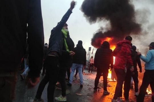 نظرسنجی موسسه «گمان»: ۴۱ درصد جامعه خواهان براندازی جمهوری اسلامی هستند